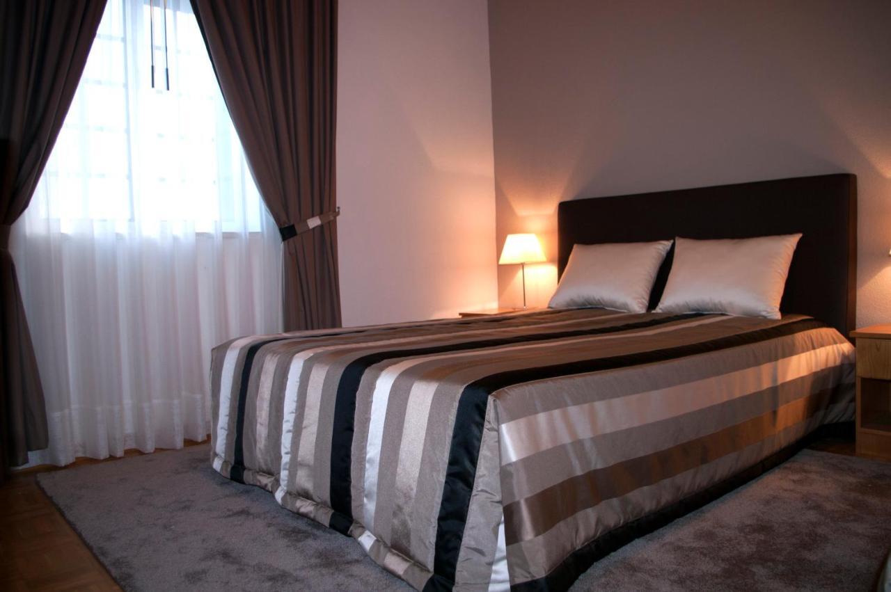 Hotel O Encontro Sendim  Pokój zdjęcie